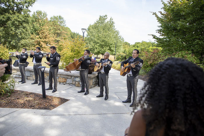 Mariachi band performs on campus