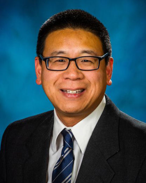 Bryan Wang headshot