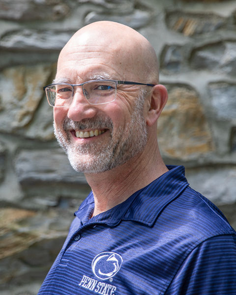 ike shibley headshot
