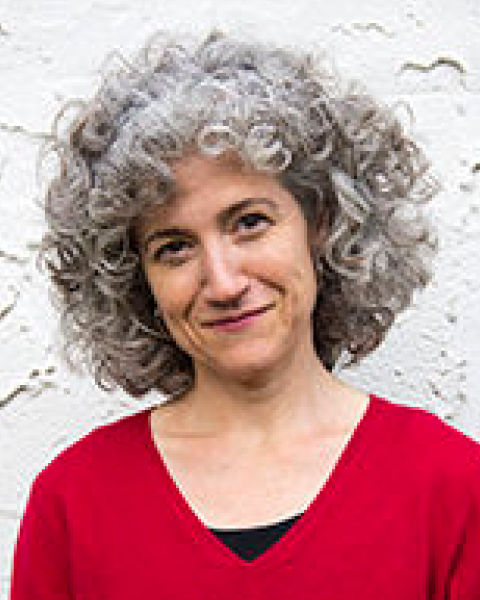 Michelle Mart headshot
