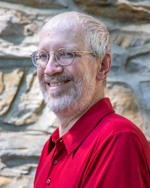 headshot of randall newnham
