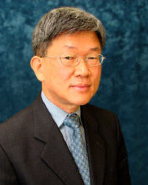 Shiyoung Lee headshot