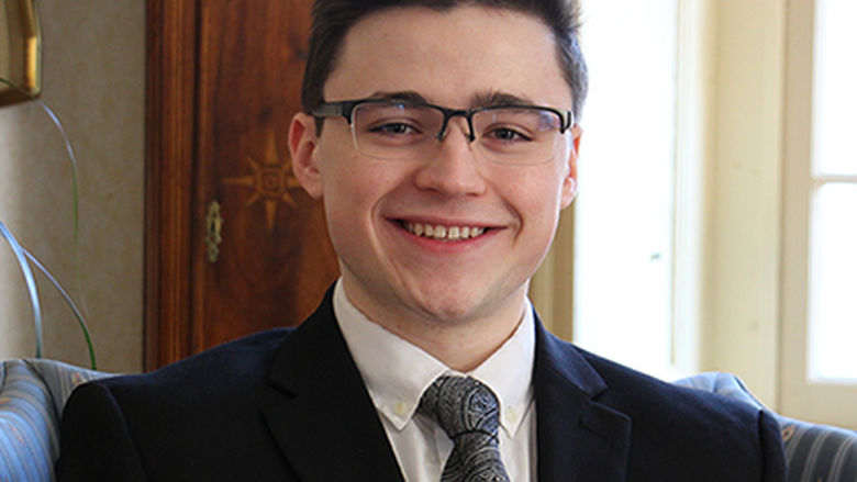 Ethan Adams, first recipient of the Simplr Artificial Intelligence Technology Scholarship, 