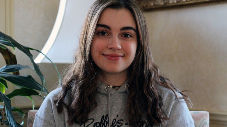 Samantha Hagenbush headshot